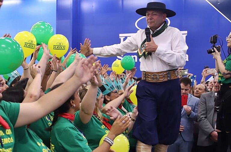 "Os adeptos do gauchismo carnavalesco têm a figura que melhor pode representá-los"