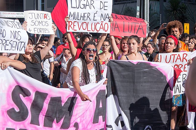 “Não nos calaremos diante desse golpe, e se eles acharam que nos enterraram, se enganaram"