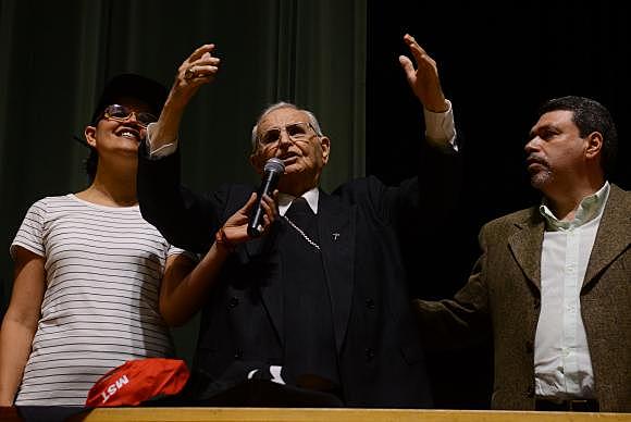 Lutador incansável dos direitos do povo, Dom Paulo Evaristo Arns, durante homenagem, no ano passado, no TUCA, em São Paulo