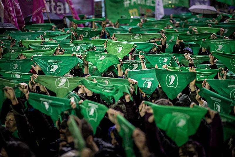 Festival feminista encerrou debate sobre projeto de legalização do aborto na Argentina nesta quinta-feira (31)