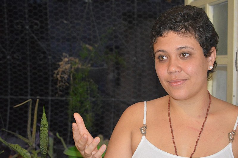 Maíra defende que o feminismo precisa se tornar uma bandeira política de todo povo
