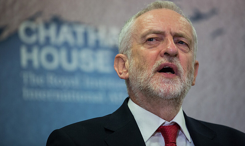 Segundo o jornal britânico The Guardian, Corbyn enviou pronunciamento a todos os membros do partido nesta terça com o novo posicionamento