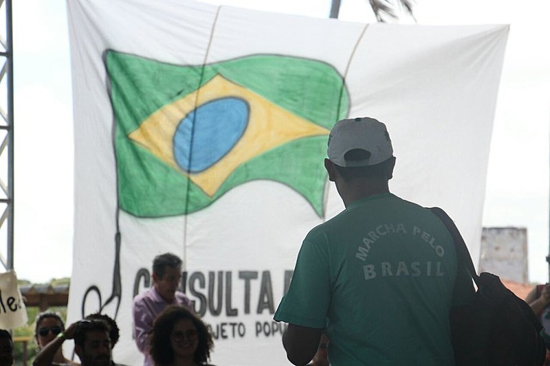 Encontro reúne 800 militantes de todo o país e homenageia ex-guerrilheira Zilda Xavier.