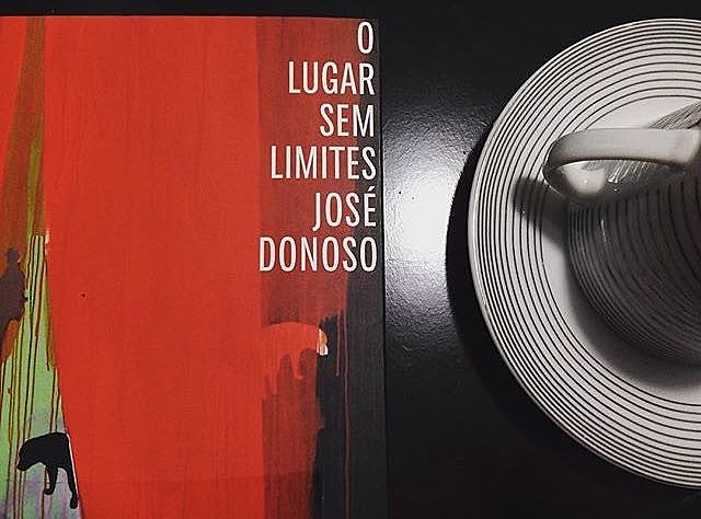 José Donoso faz denúncia, a agulha dessa vitrola precisa ser trocada