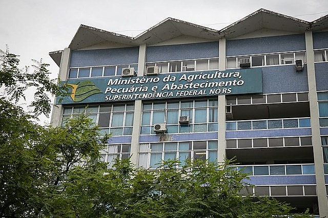 Os deputados Célio Moura, (PT/TO), Marcon (PT/RS) e Zé Silva (Solidariedade/MG) solicitaram a audiência