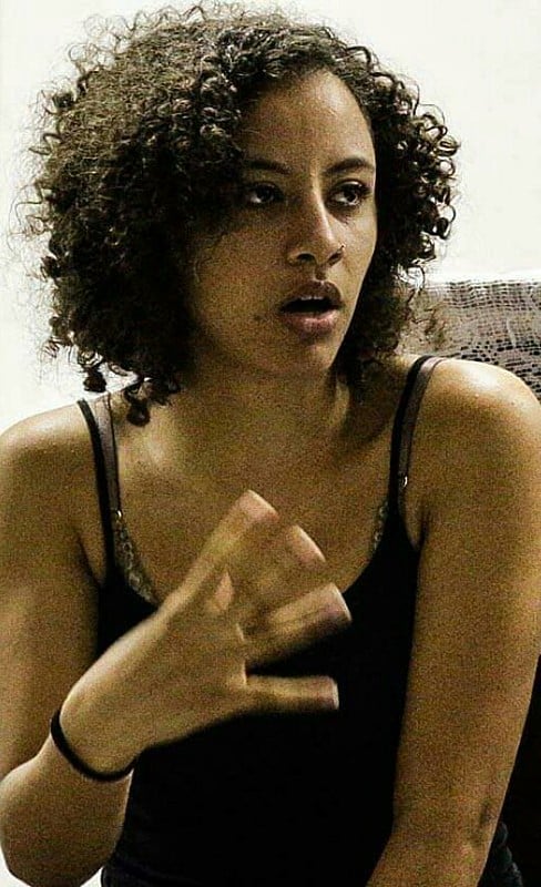 Karla Oliveira