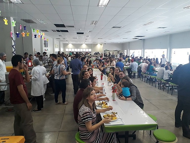 Entre os itens que devem ser adquiridos estão bolos, tapiocas, café com leite, cuscuz, tortas, carne, ovos, sanduíches, cajuína e sucos.