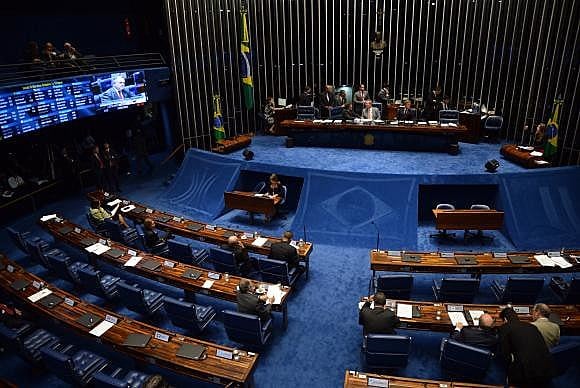 Instalação oficial da comissão do impeachment no Senado está prevista para esta terça-feira (26)