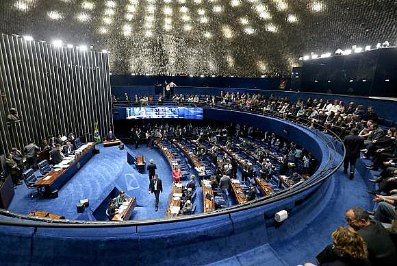 Renan Calheiros (PMDB) fue separado provisoriamente de la presidencia del Seando, acusado de malversación defondos públicos