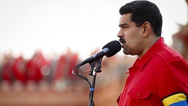 O governo venezuelano denuncia que há um "assédio" contra Caracas