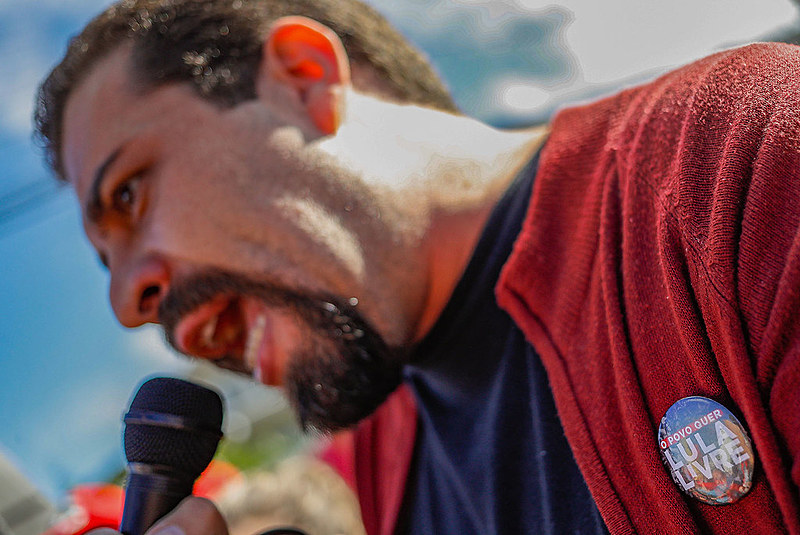 Boulos foi duramente criticado em outros veículos chegando ao ponto de ser responsabilizado pelas ocupações de prédios abandonados