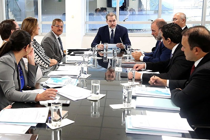 Toffoli se reúne com grupo de trabalho no CNJ para discutir a implementação do juiz de garantias