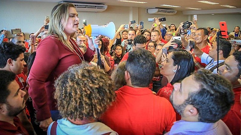 No Encontro Eleitoral do PT em Pernambuco, tese de candidatura própria venceu com ampla maioria