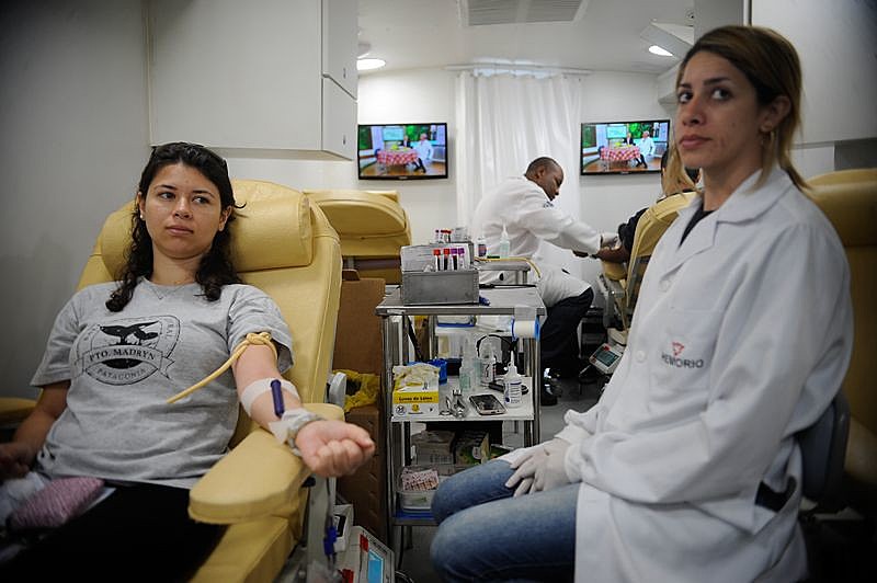 Segundo a entidade, apenas 62 países têm o total do seu fornecimento de sangue a partir de doadores voluntários