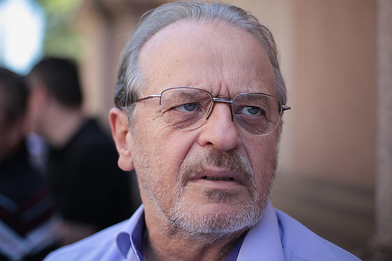 "Hoje, o golpismo é um processo mais complexo, que avança no terreno da democracia política", analisou Genro