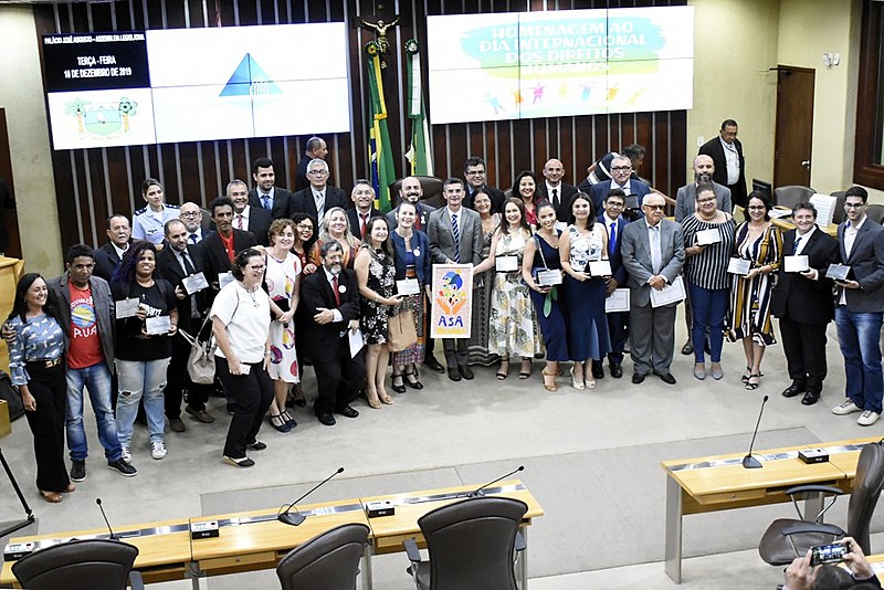 A sessão foi proposta pelo deputado estadual Francisco do PT e pela deputada estadual Isolda Dantas
