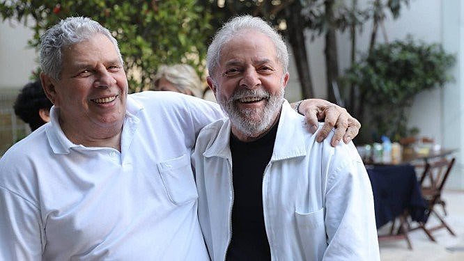 Conhecido como Vavá, Genival (esq.) era um dos irmãos mais próximos do ex-presidente