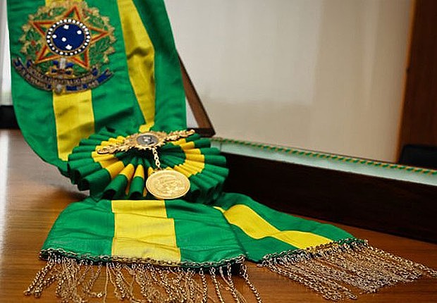 O cargo de Presidente da República é a representação máxima da população.