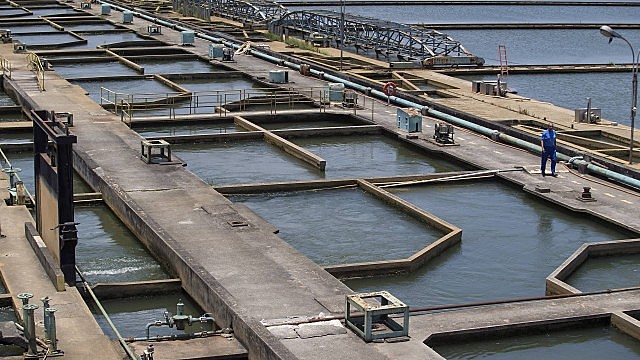 Cedae possui a maior estação de tratamento de água do mundo, a Guandu, localizada na Baixada Fluminense