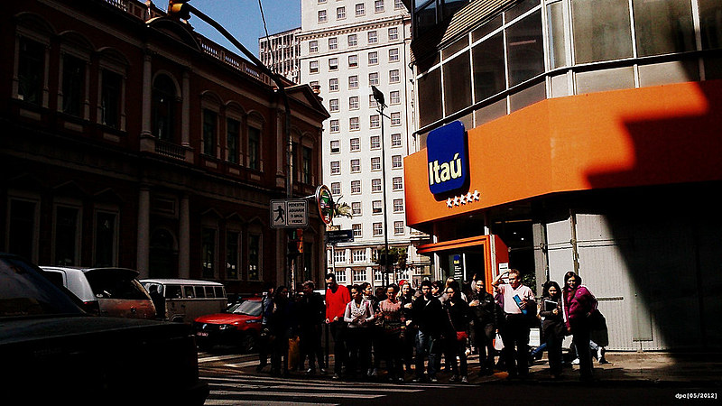 Itaú Unibanco, maior banco do país, teve alta de 6,5% no total de ativos no último ano