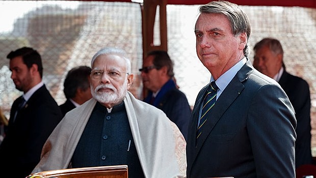 Modi e Bolsonaro usaram as redes sociais para comemorar os acordos firmados na Índia