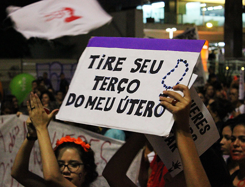 Elas participam ativamente dos atos de mulheres no 8 de março, Dia Internacional da Mulher