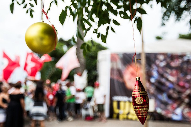 Em solidariedade a Lula, mais de 500 pessoas passaram o Natal em frente à sede da Polícia Federal, na Vigília Lula Livre, em Curitiba