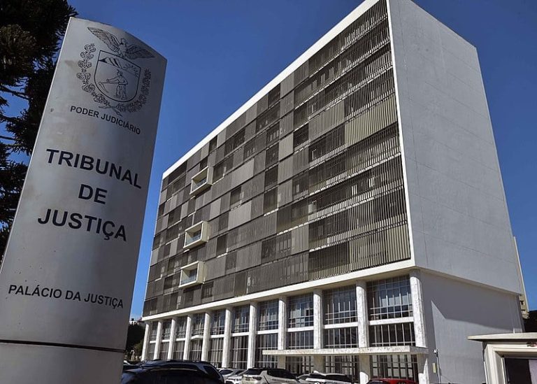 “Em paz com a consciência”, desembargadores do TJ do Paraná validam assassinatos