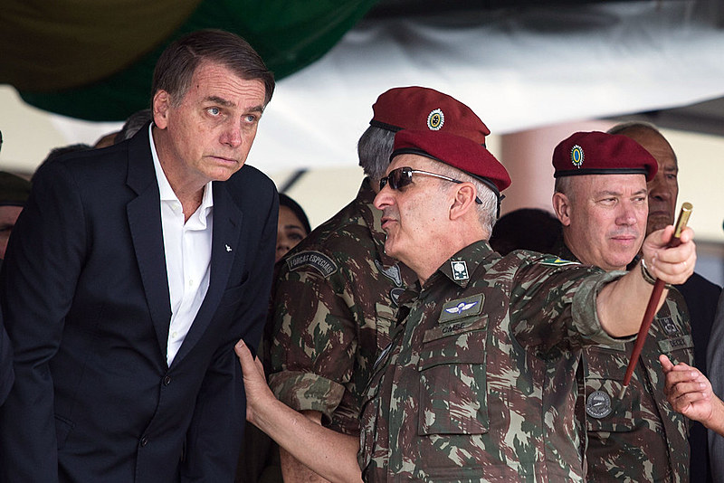 Segundo os diplomatas, a ditadura “destruiu famílias, massacrou povos indígenas, estuprou mulheres e torturou crianças"