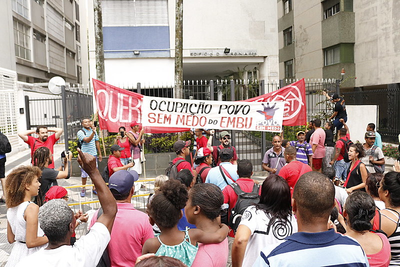 Ato do MTST no dia 12 de janeiro deste ano, contra a reintegração de posse da ocupação de Embu das Artes (SP)