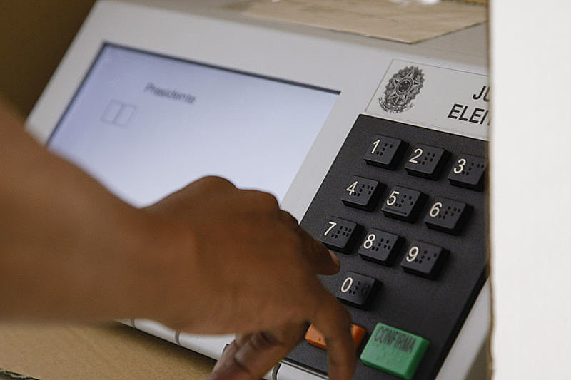 A iniciativa é da Plataforma dos Movimentos Sociais pela Reforma do Sistema Político e do projeto Sociedade Civil Construindo a Resistência