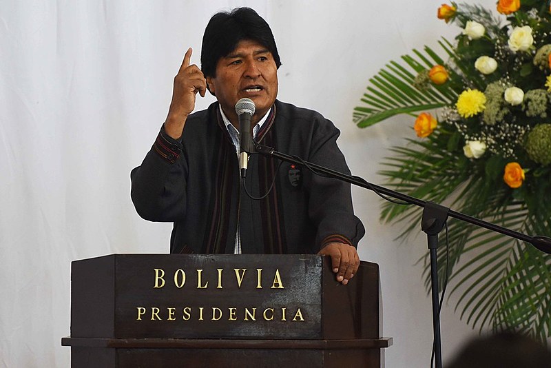 "Estamos perante um momento especial e um palco complexo", opinou o governante em ato