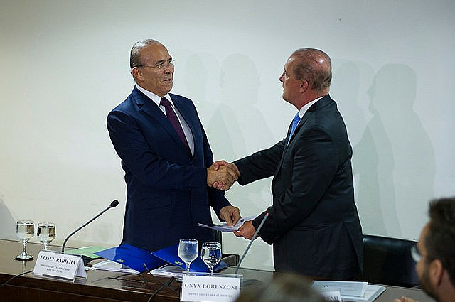 Brazil’s current Chief of Staff Eliseu Padilha met last Monday with Bolsonaro’s transition team leader Onyx Lorenzoni