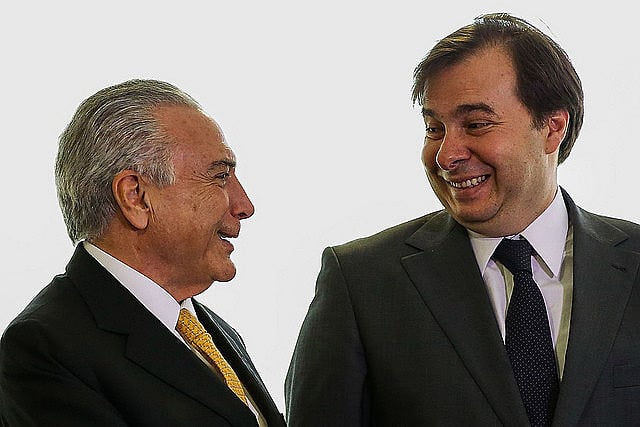 Temer se livra do julgamento e Maia segue defendendo as reformas