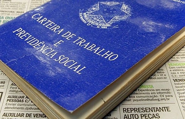 Para autor, reforma "é uma grande farsa" e vai gerar "uma legião de idosos miseráveis"