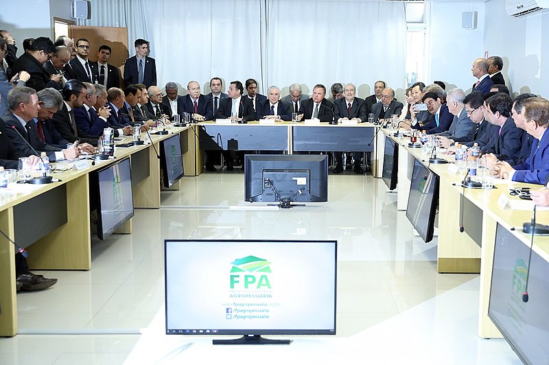 Presidente Michel Temer recebe bancada ruralista na terça-feira (1)