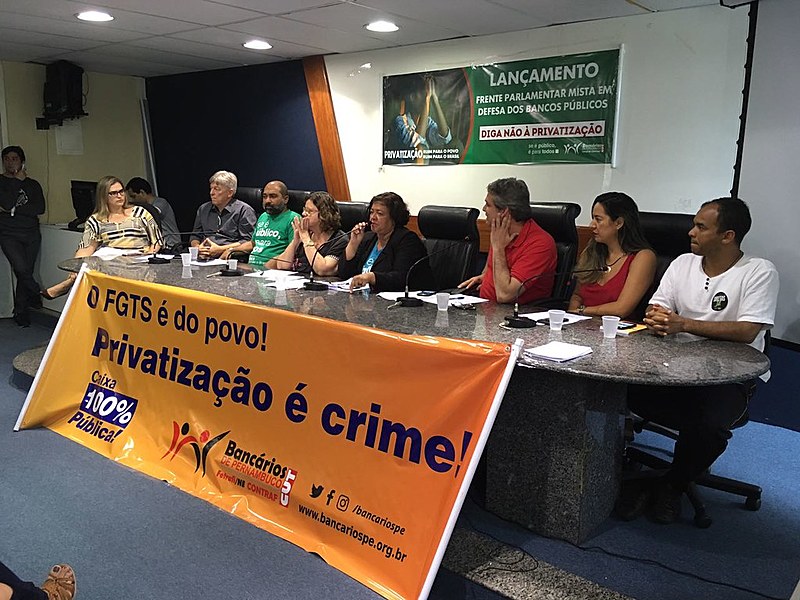 Audiência ocorreu na manhã desta segunda-feira e contou com a presença de sindicalistas e parlamentares