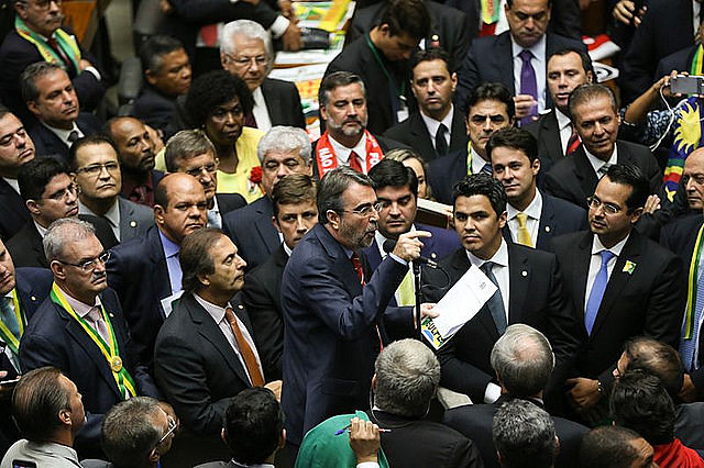 Sesión en la Cámara de Diputados del 17 de abril, cuando el pedido de impeachment fue encaminado al Senado