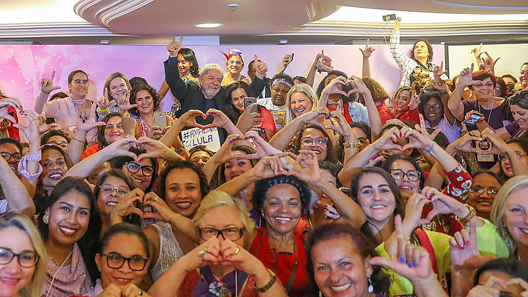 A atividade é organizada pela secretaria de Mulheres e de Cultura do PT Pernambuco
