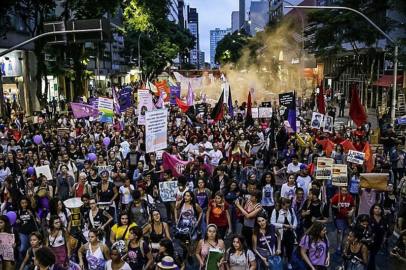 Em 2017, ato reuniu 5 mil mulheres em Curitiba. Outros 14 municípios do Paraná também tiveram manifestações