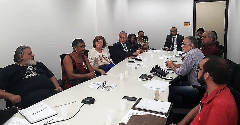 Representantes de movimentos e entidades se reúnem no MPF para discutir direito a comunicação.