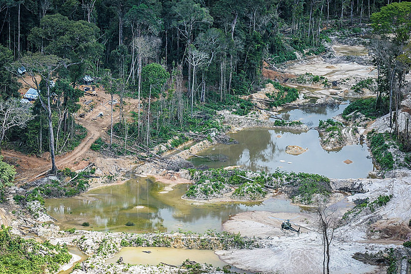 Além dos impactos ambientais a o garimpo também impacta na vida de comunidades indígenas da região