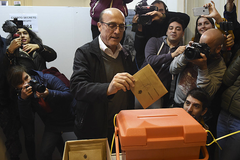 O ex-prefeito de Montevidéu, Daniel Martínez, será o representante do governista Frente Ampla, de esquerda