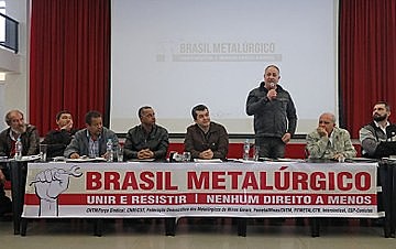 Reunião no Sindicato dos Metalúrgicos do ABC: dirigentes de diversas regiões e também de outros setores