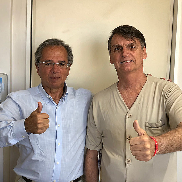 El economista dijo que Brasil quedó "prisionero de alianzas ideológicas", al referirse al Mercosur.