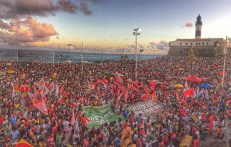 Ato em Salvador contou com mais de 50 mil pessoas
