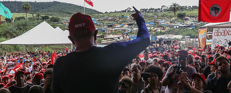 "As batalhas vão sair do mundo das ideias e do campo da internet e ganhar as ruas"