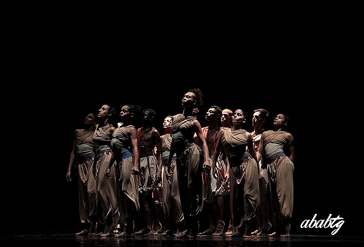 Mostra de Dança começou no dia 3 de maio, com seletivas em cinco municípios paranaenses. A etapa final será de sexta (16) a domingo (18)