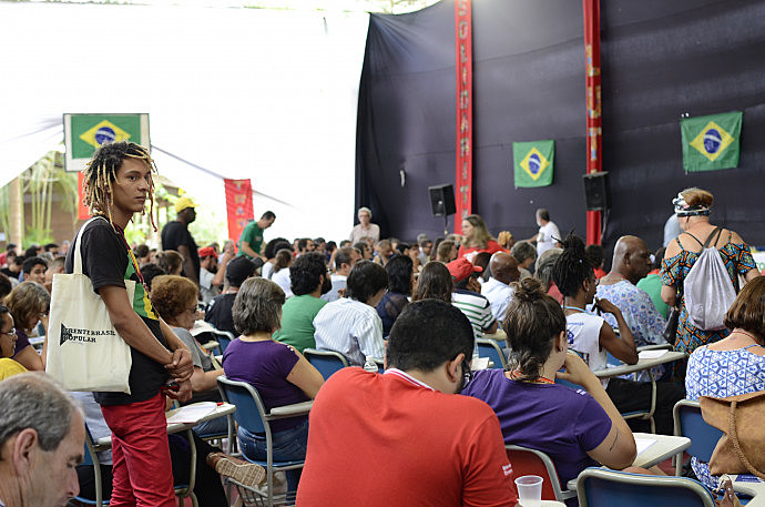 Mais de 300 militantes participaram da II Conferência Nacional da Frente Brasil Popular, que debateu a conjuntura política brasileira
