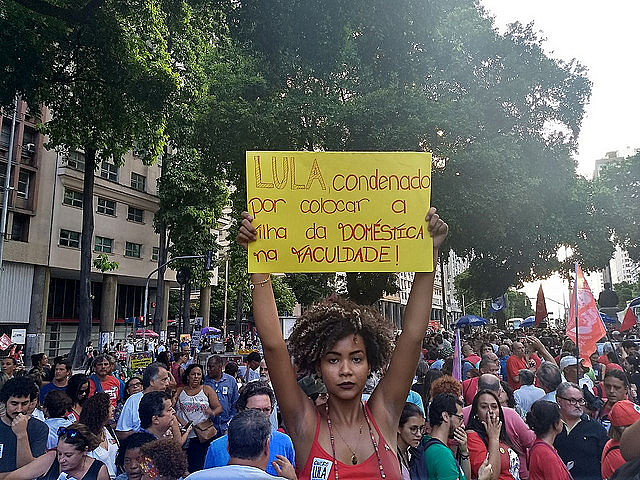 Programa vai ao ar aos sábados às 8 horas, com reprise aos domingos, no mesmo horário, pela Rádio Bandeirantes 1360 AM